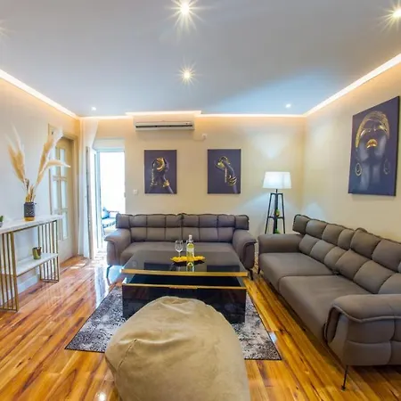 Luxury Black And Gold Apartment Mostar