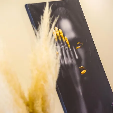 Luxury Black And Gold Апартаменты *