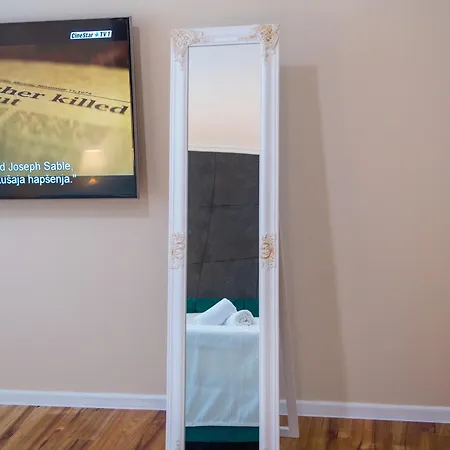 Luxury Black And Gold Апартаменты *